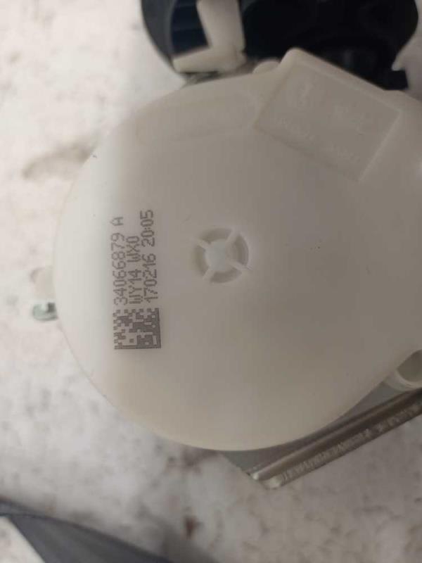 CEINTURE ARRIERE GAUCHE VW POLO 6R 3-PORTE - Vue 2